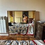 Victoria Maurette Instagram – Tantas vidas en un mismo reflejo 🧚🏻‍♀️