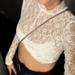 Victoria Maurette Instagram - Cuando la vida se acelera mantente cerca de tus raíces ❤️