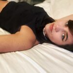 Victoria Maurette Instagram – No la pensemos tanto 💐