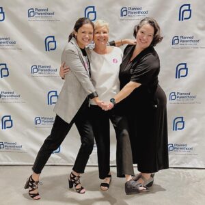 Victoria Moroles Instagram - Thank you to everyone who showed up to the @ppgreatertx Plan B Screening on Thursday! A big thanks to @stacyalex1 our chairperson for the event, our fearless event leader @mamamelita27 and the WHOLE PPGT staff. I’m still feeling activated and inspired. Also, to hear an audience who is so passionate about this topic laugh there butts off at our movie was incredibly refreshing in this moment of direct attack. Action ➡️ Nationwide “Bans off our Bodies” rally is happening this Saturday May 14th. Visit bansoff.org to see where your local rally/march is! 🔗 in bio 

•these awesome Don’t Tread on Me tee’s are sold @gobananarampage   20% of the profits go directly to @ppgreatertx 💪🏻