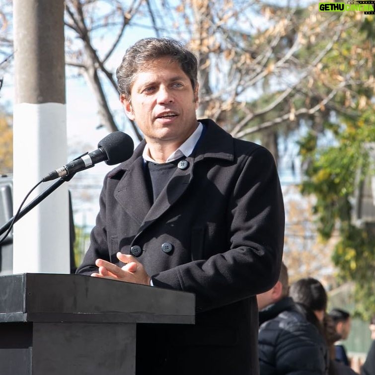 Victoria Onetto Instagram - ¡El Museo Municipal Florencio Molina Campos de la ciudad de Moreno volvió a brillar y a abrir sus puertas luego de 18 años!🎨✨ Vivimos una mañana muy emocionante junto a nuestro Gobernador @kicillofok , la Intendenta @marielfernandezmoreno, @fsaintout y @crisalvarezrod en la reapertura del Museo. A través del trabajo articulado y colectivo entre el Municipio, la gestión provincial y la intervención de la Fundación Molina Campos, logramos recuperar 133 obras y más de 1000 objetos personales del artista bonaerense para que sean exhibidos en este hermoso espacio. Trabajamos fuertemente para continuar preservando nuestro patrimonio cultural y, así, fortalecer nuestra identidad bonaerense ❤️ #ProvinciaDeTodxs #OrgulloBonaerense #CulturaBonaerense @provinciaba @buenosairescultura @juanmartinmena @waltercorreaok