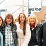 Victoria Onetto Instagram - 👏🏽 Vivimos una jornada muy emocionante junto a nuestro gobernador @kicillofok, la ministra de Gobierno @crisalvarezrod y la diputada provincial @guzzoviviana en la inauguración de la Casa de la Provincia en Los Toldos, partido de General Viamonte. 📍 Esta sede acercará el Estado bonaerense a los vecinos y vecinas de la región, facilitando el acceso a diversos trámites y servicios en un ámbito cercano y de proximidad. Un paso más para consolidar una gestión territorial presente en todos los rincones de nuestra extensa provincia. 💪🏽 @fsaintout @buenosairescultura @provinciaba @aracelibellota @rolomacera @maneperon @loreriesgo @casapba
