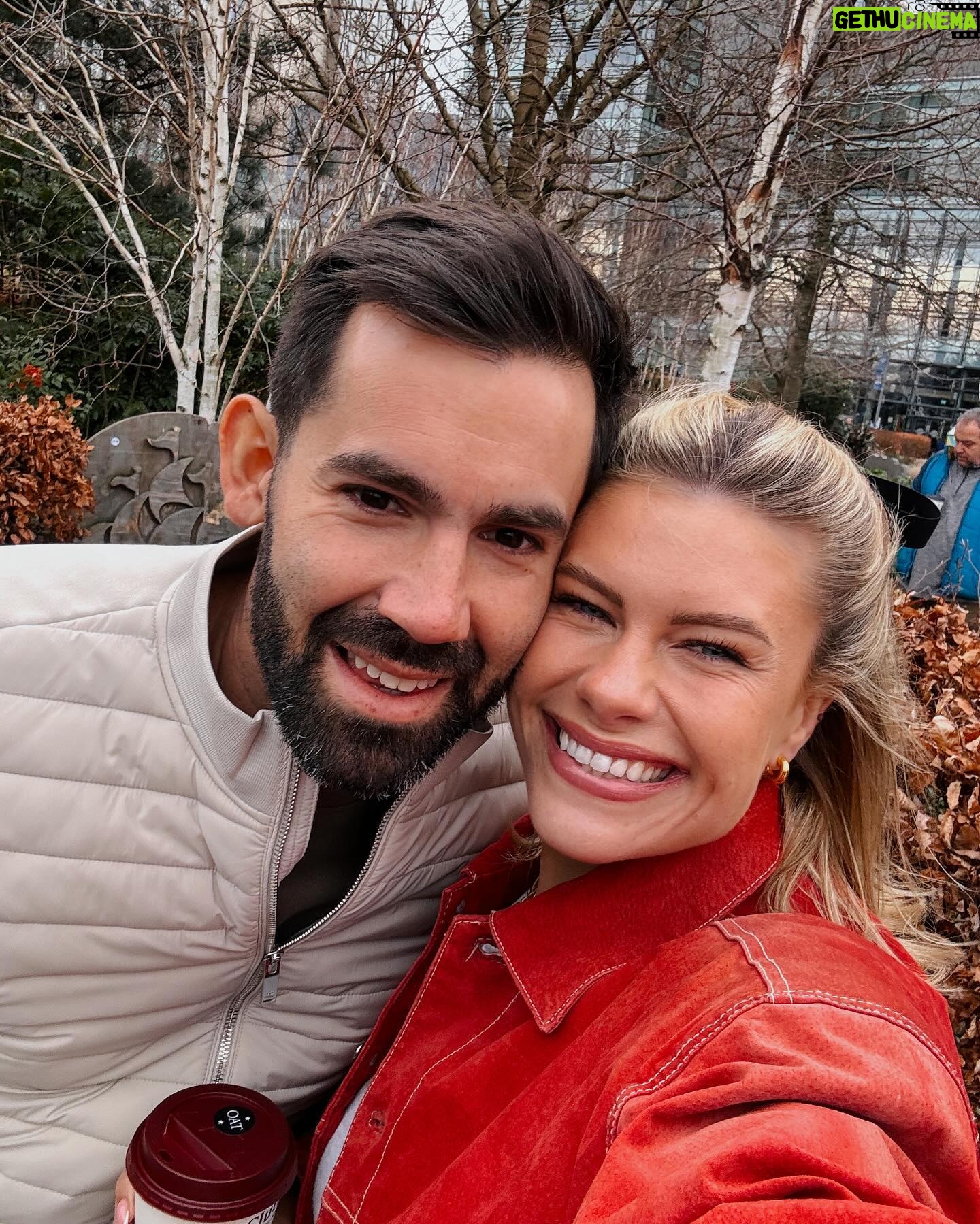 Victoria Spence Instagram - A date beginning with A ❤️👩🏼🤝👨🏻 Mine and Mike's ‘couple goal’ for this year is to go on two dates a month and to make it a bit more exciting, we’re deciding the date based on the alphabet, taking it in turns to make the plans! Today was @mikesingym turn, and we went to @admaioramcr first, which was unreal 😍😍 and then headed into town to the Art Museum to a fashion expo (29 years of living in manc and I've never been inside🫣). It's been such a lovely day🥲 If you're in a long term relationship, you'll know how it can be sometimes, getting to comfortable and complacent, so I'm dead excited to have this little goal for this year to keep that spark alive 🌟🥹#couplegoals #dateday #ootd