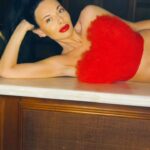 Victoria Unikel Instagram - Red ♥️
