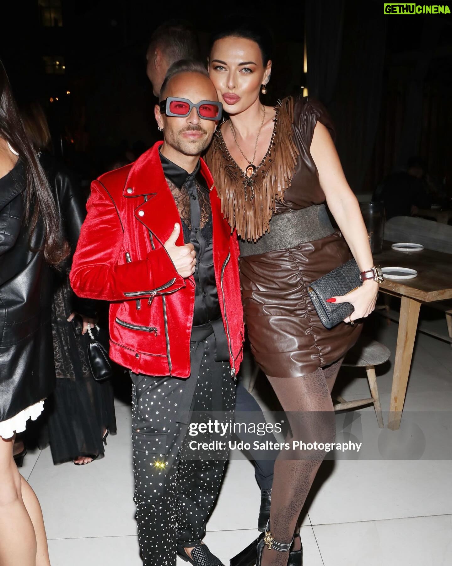 Victoria Unikel Instagram - Fashion Day during Art Basel ♥️ So awesome to see fashion shows that day by @miamiswimweekshows and @artheartsfashion by @erikrosete So happy to see all my friends! Love you all ♥️♥️♥️