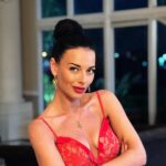 Victoria Unikel Instagram - ♥️ Red - the color of bravery and strength. We chose red as color for my new TV channel Gossip Stone TV @gossipstone.tv where you always find everything bold and beautiful - ‘courageous’ entertainment at its best! September ‘22 Stay tuned ♥️