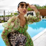 Victoria Unikel Instagram – Probably the last of my “simple” looks 😁😁😁

Style & pics @sashablaim