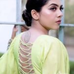 Vidhya Vijayakumar Instagram - By grace she will make it ✨ 📸 @anandslal 👗 @la_sirene.designs 💄 @la_feminah #arabicbgm #reelsinstagram #reels #instalike #instagood #instagram #fashion #actor #growth #reelitfeelit