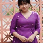 Vidhya Vijayakumar Instagram - Aloha 🪬🧿 Pc @shukku_puliparambil ✨ #katchisera #katchisera💃❤️ #saiabhyankkar #tamil #tamilcinema #tamilactress #actor #tamilsong #tamilcastingcall #tamilmovie #insta #instagood #chennai #chennaiponnu #tamilactress #tamilbgm #trending #tamiltrending