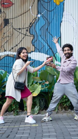 Vidhya Vijayakumar Instagram - Ready for a coffee date ? 
Got an idea to say sorry or impress your girlfriend/boyfriend?

If not get your kopiko and idea is born just like that 💕

Celebrate Valentine’s Day with @kopikoindia_official 💕

#viralreels #instagood #instalike #instagram #valentines #valentinesday #kopiko #kopikoindia_official #actor #viralvideos #viral #influencer #happiness #love #lifestyle #travelinfluencer #gratitude #khogayehumkahan #honedojohotahai #oaff #savera #javedakhtar #lotika #bollywood #artistcollaboration