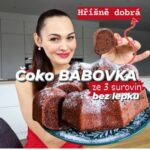 Viktorie Hrazdílková Instagram - Vyzkoušíš? Aneb TIP co upéct o víkendu 😋❤️😈 ČOKO BÁBOVKA 🍫👩‍🍳👨‍🍳 🍫 5 vajec 🍫 160g mandlové mouky 🍫 3 PL Nugetína Postup: Odděl zvlášť bílky a žloutky. Bílky vyšlehej do tuhého sněhu. Žloutky vyšlehej s Nugetínem do pěny a poté zašlehej do směsi i mandlovou mouku. Nakonec opatrně vmíchej i sníh. Vzniklé těsto dej do bábovkové formy (pokud máš silikonovou jako já, ani nemusíš vymazávat). Dej péct do předem vyhřáté trouby na 170°C/35 min 👨‍🍳👩‍🍳❤️😋👌. Recept vznikl ve spolupráci s @balicekzdravi.cz kdy na jejich eshopu platí aktuálně slevový kód: BF20 na -20% na úplně vše do dnešní půlnoci 🛒 ❤️. Baví tě mé recepty?👩‍🍳 Podpoř mou tvorbu ❤, sdílením a milým komentem 🥰. Chceš mít mé rychlé vánoční recepty přehledně a pohromadě 👉 objednej si mou VÁNOČNÍ kuchařku jen za 99 Kč na webu 𝗳𝗶𝘁𝘃𝗶𝗸𝗶.𝗰𝘇 👩‍🍳📖😋 Nutriční hodnoty 1ks (1/16): B: 4,6g S: 2,7g T: 8,4g 105 kcal #babovka #cokolada #chocolate #cokoladovababovka #bezlepku #bezlaktozy #glutenfree #dezert #moucnik #dnespecu #chocolatecake #lowcarb #foodlover #cervenesaty #vanoce #mikulas #fitnessrecept #zdravejidlo #hubnuti #rychlyrecept #dnesjim #dnesjem #healthyfood #jidlo #recept #rychlerecepty #inspirace #motivace #czechfitnessgirl #fitnesscz