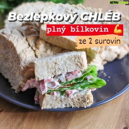 Viktorie Hrazdílková Instagram - Na obložení jsem použila svůj FIT "Pařížský salát" mám nasdílet recept? 👩🍳 BZL CHLÉB ZE 2 SUROVIN 💪😋👩🍳👨🍳 🍞 300g vaječných bílků 🍞 100g ovesné bzl mouky Postup: Bílky vyšlehej do tuhého sněhu a následně postupně přidávej sníh k ovesné bezlepkové mouce tak, aby ti sníh příliš neklesl. Směs dej do formy a dej péct do předem vyhřáté trouby na 170°C / 35 min. Po upečení nechej vychladnout, nakrájej a oblož dle chuti 🥪😋👩🍳👨🍳. Baví tě mé recepty? Podpoř mou tvorbu ❤, sdílením a milým komentem 🥰. Chceš mít mé rychlé FIT recepty přehledně a pohromadě 👉 objednej si mou kuchařku za 149 Kč na webu 𝗳𝗶𝘁𝘃𝗶𝗸𝗶.𝗰𝘇 👩🍳📖😋 Chceš cvičit z domova, s vlastní tělesnou vahou bez cvičebních pomůcek, účinně a efektivně? Přidej se do 🆅🅸🅿 členství na webu 𝗳𝗶𝘁𝘃𝗶𝗸𝗶.𝗰𝘇 a začni s námi makat ještě dnes 💪❤️ Nutriční hodnoty celého chlebu: B: 42,6g S: 64,6g T: 6,2g 485 kcal #chleb #bilkoviny #hubnuti #bezlepku #glutenfree #domacichleb #rychlejidlo #protein #jidlo #jedlo #recepty #inspirace #svacina #lowcarb #motivace #fitnessrecepty #zdraverecepty #rychlerecepty #foodlover #vecere #dnesjim #dnesjem #loseweightfood #czechgirl #dnespecu #czechfitnessgirl #protebe #zdravejedlo #zdarvejidlo #glutenfreebread
