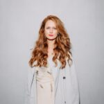 Viktoriya Isakova Instagram – Лето
Прогулки 
Наряды
Яркие губы 
Много работы 
Вкусная еда 
И закончилась школа))) 

📸 @ugolphoto 
muah @tashapreo