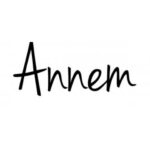 Vildan Atasever Instagram – Tüm annelerin ve ruhu anne olan bütün koca yürekli kadınların günü kutlu olsun , selam olsun .❣️