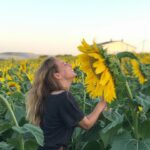 Vildan Atasever Instagram - Çok güldüğümüz bir hafta olsun 🌻🙏🏼 #sunflower
