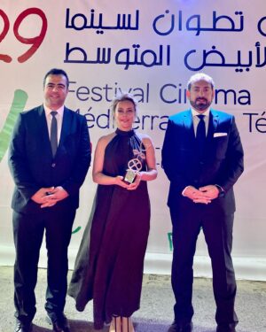 Vildan Atasever Instagram - Teşekkürler Fas . Benim için onurdu .✨
Thank you morocco . it was an honor for me ✨ 
Merci beaucoup le Maroc. C’était un honneur pour moi. ✨
 كان شرف لي✨ 
@festivalcinematetouan  @tc_rabatbe  #ilkerkılıç #rehaermumcu  @nakdas