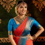 Vinitha Jaganathan Instagram - Shoots of sweh artistry🌸❤️ Happy new year insta family💥 Makeup,Hairstyles,draping - @sweh_artistry Inframe @vinithajaganathan_official Costume @sevvisilks Jewels @chennai_jazz Photography @vdop_photography #makeuplook #makeuptransformation #makeuplife #bridalmakeup #bridal #bridalhair #muachennai #instatrend #trendingreels #tamilsongs #trend #trendingsongs #makeuplover #instagram #instagood #instalike