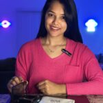 Vinitha Jaganathan Instagram - Sound like a professional with BOYALINK - All-in-one Design Wireless Lavalier Microphone. This contains 3 adapters(USB-C, Lightning, and 3.5mm TRS connectors) that fits for android and iOS devices and the battery life is up to 30 hours. The key features are - All-In-One Storage, Fits All Scenarios - Ultra-Long Battery Life - Ready for Use Right Out of the Case - One Step to Open the Noise Reduction Function - Sound Like a Professional - Charge Your Device While in Use - Customize the Sound You Want - Dual-Channel Recording - Automatically Frequency-Hopping Technology, Powerful Anti-Interference - User-Friendly Buckle Design https://www.boya-mic.com/product/boyalink #ad #wireless #microphone #boya #boyalink #sponsored #electronics #record #recording #noise #batterylife