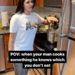 Vinitha Jaganathan Instagram - In reality: If I tell him that I don’t like he won’t cook next time 😂 But why? 🙅🏻‍♀️🙆🏻‍♀️💁🏼‍♀️🤷🏻‍♀️ . . . . . #couple #couplegoals #reels #reelsinsta #reelsinstagram #viralreels #viral #food #foodie #hungry #man #wife