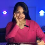 Vinitha Jaganathan Instagram - Sound like a professional with BOYALINK - All-in-one Design Wireless Lavalier Microphone. This contains 3 adapters(USB-C, Lightning, and 3.5mm TRS connectors) that fits for android and iOS devices and the battery life is up to 30 hours. The key features are - All-In-One Storage, Fits All Scenarios - Ultra-Long Battery Life - Ready for Use Right Out of the Case - One Step to Open the Noise Reduction Function - Sound Like a Professional - Charge Your Device While in Use - Customize the Sound You Want - Dual-Channel Recording - Automatically Frequency-Hopping Technology, Powerful Anti-Interference - User-Friendly Buckle Design https://www.boya-mic.com/product/boyalink #ad #wireless #microphone #boya #boyalink #sponsored #electronics #record #recording #noise #batterylife