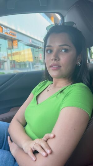 Vinitha Jaganathan Instagram - Patience level 0 
Tag who doesn’t have patience to wait for a second.
.
.
.
.
.
.
.
#insta #réel #reelsinstagram #explore #tamil #usa #canada #girl #funny #comedy #christmas #ootd #content #dress #car #carreels