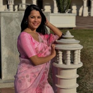 Vinitha Jaganathan Instagram - 🌸🌸🌸
Gorgeous saree @say_yes_india