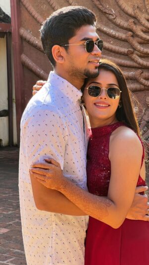 Vinitha Jaganathan Instagram - ❤️❤️❤️
@anandh_aj 

Musical credits: @shamitha__john & @dilushselva 🤍

.
.
.
.
.
#valentines #day #love #smile #beyou #us #couple #instalove #instagood #instagram #insta #reels #reelsinstagram #contentcreator #red #instadaily #instalike #goodvibes #explore #explorepage