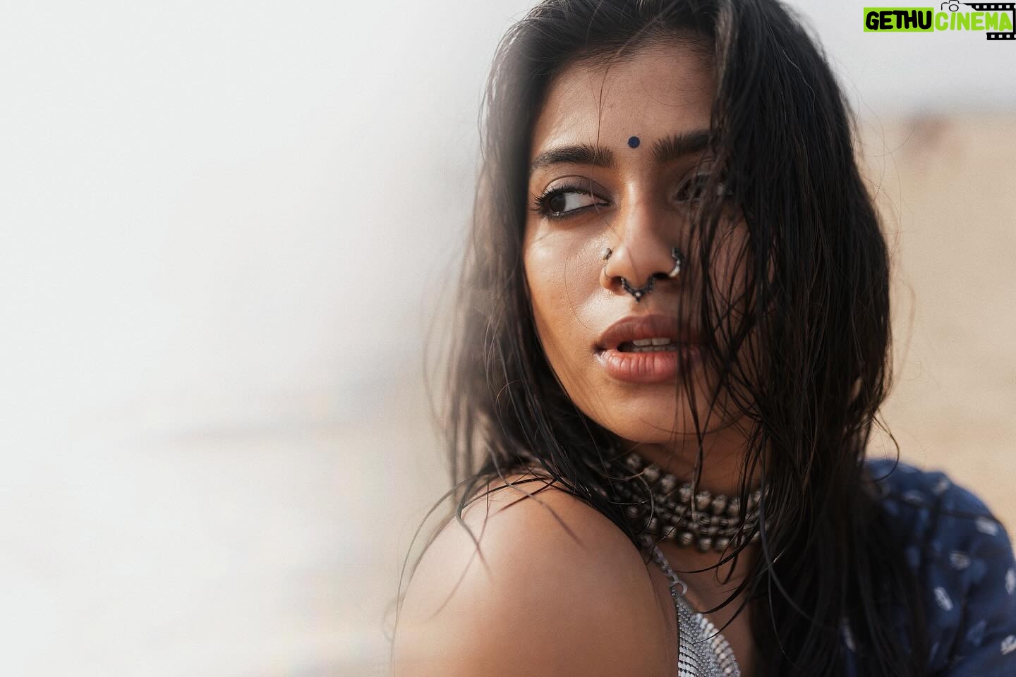 Vinsu Rachel Sam - 8.8K Likes - Shot by @dreamsbyhrishi
Styled by @prajanyaanand
.