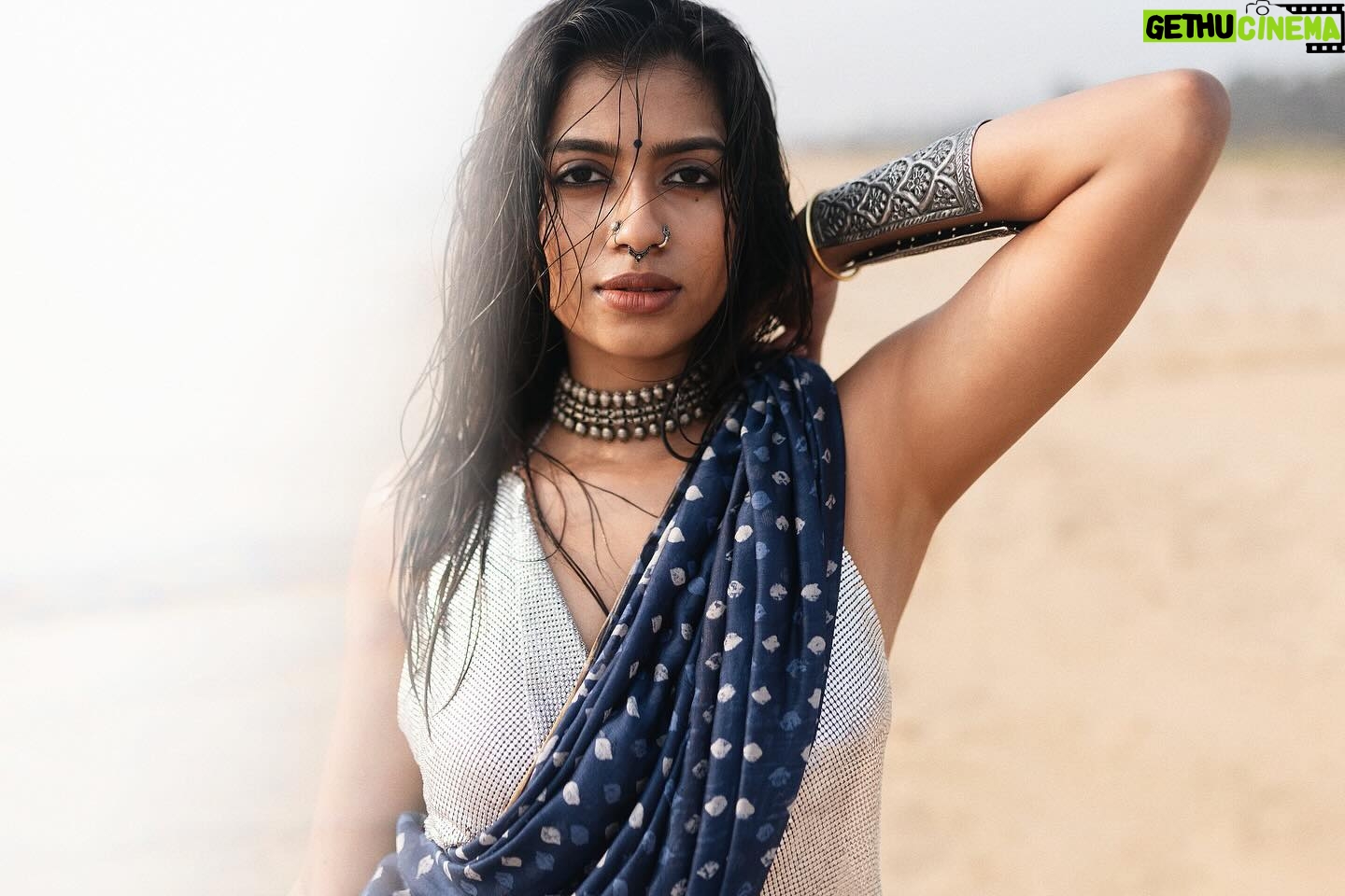 Vinsu Rachel Sam - 8.8K Likes - Shot by @dreamsbyhrishi
Styled by @prajanyaanand
.