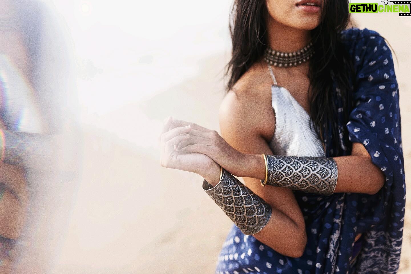 Vinsu Rachel Sam - 8.8K Likes - Shot by @dreamsbyhrishi
Styled by @prajanyaanand
.