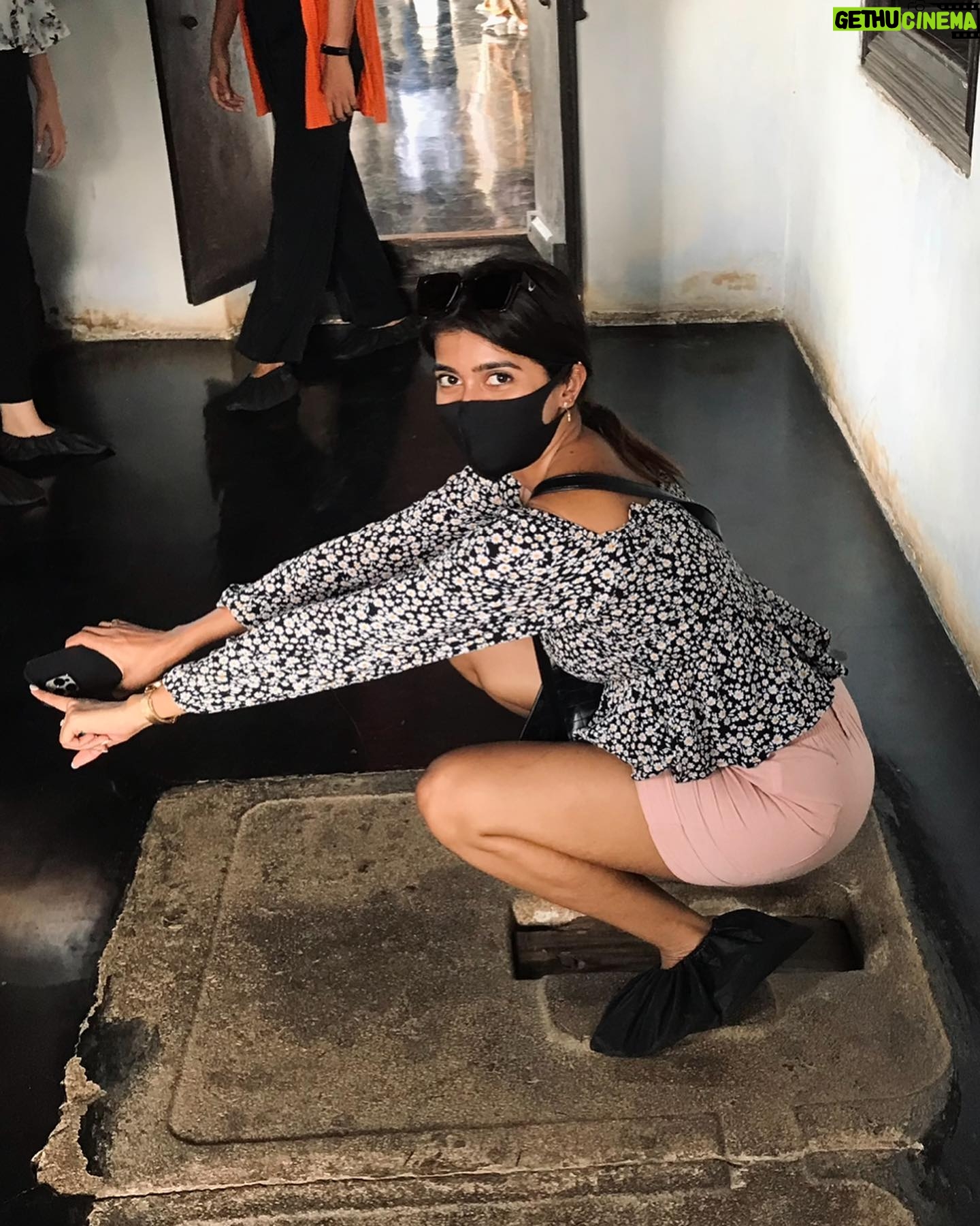 Vinsu Rachel Sam - 10.9K Likes - Swipe left for a hawt-er pose
.
.
#sexygalsofinsta #canttouchthis