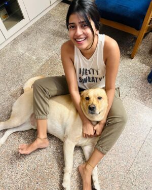Vinsu Rachel Sam Instagram - Doggo-stealer 🐶
.
. 
#dogstagram #unconditional #iwillstealyourdog
