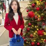 Violet McGraw Instagram - Thank you @katespadeny for this amazing bag and all the holiday treats! Especially these gorgeous polka dot mugs to drink my hot cocoa in all season long!! #tistheseason #gift #grateful #attitudeofgratitude #katespade #katespadeny
