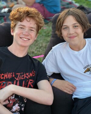 Violet McGraw Instagram - Thank you @cinespia for hosting me and my sister @madeleinemcgraw we had so much fun! #cinespia
