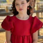 Violet McGraw Instagram - Loved getting to spend the evening with my good friends at @esxentertainment and watching their 10th movie for @netflix. I was lucky enough to be in two of them. #bennettswar and #ibeleiveinsanta #holidayinthevineyards is now streaming on @netflix Dress: @mamalumaofficial