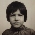 Virginia Cavendish Instagram - O passado não está morto está dentro da gente. ✨🌷🌷🌷✨ Obrigada @relicariocavendish por tanta delicadeza e tempo dedicado a fazer esse vídeo tão lindo e afetuoso. O maior valor que dedicamos ao outro é o nosso tempo. Bom sábado! ✨🌷✨ #delicadezas #tempo #passado #presente #memorias VirginiaCavendish #valor