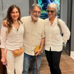 Virginia Cavendish Instagram - Que alegria de encontro! Encontro para falar de cinema e do nosso amor pelo cinema. Somos apaixonados! Nossa sessão do filme “Através da Sombra” na mostra de cinema foi lindo . Desde 2016 eu não via o filme em tela grande. A alegria da confirmação de ter produzido junto com @mariadulcesaldanha um grande filme de @walterlimajroficial . A estrada foi longa, teve muita dificuldade, muito medo e muita coragem. A alegria de ter conseguido fazer um filme tão bonito! 🌷🌷🌷🌷🌷🌷🌷 Na primeira foto junto comigo e Walter; Alice Andrade.