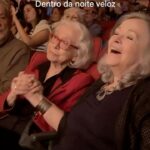 Virginia Cavendish Instagram – No dia de hoje ver uma comunhão tão alegre onde a harmonia salta aos olhos me enche a alma. Hoje, que é um dia de pausa e introspecção, esse vídeo ressalta a importância de celebrar a vida em qualquer idade. Porque não existe idade para ser feliz. Para viver o presente, que é única coisa que temos de real. 
Que possamos durante o dia de hoje, renovar nosso compromisso com a nossa alegria interior. Alegria de ser quem nós somos. De estarmos vivos.
Mesmo nos momentos difíceis não deixa sua  luz se apagar.
Nada é para sempre. Nem os grandes tormentos, nem as maiores alegrias. 

———-_______————-______

(Esse vídeo foi gravado num show beneficente de Adriana Calcanhoto na @abletras_oficial em homenagem aos 80 anos da escritora @rosiska_darcy. No vídeo junta com Fernanda Montenegro)

Feliz Páscoa!
✨🙏🏼🌷✨

Via (@adrianacalcanhoto)
 
#VirginiaCavendish #AdrianaCalcanhoto #FernandaMontenegro #RosiskaDarcy #SextaFeiraSanta #Reflexão