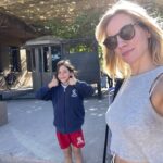 Virginia Da Cunha Instagram – THEA 🎂❤️💫

Hoy cumple años una de mis personas favoritas del mundo, mi sobrina Thea. Armé este album con momentos inolvidables a lo largo de los 8 años transcurridos.
Disfruté tanto buscarla por el cole o arte donde me esperaba con un cuadro para mi. Bailamos juntas y la ayude a sacar su primer single “Future Unicorns”. Inolvidables las preparadas coquetas para salir a pasear y  a comer sushi, nuestros encuentros en viajes y dormidas que terminaban conmigo en el piso. Te amo Thea, a seguir disfrutando y creando!