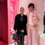Virginie Conte Instagram - Dîner dans la sublime boutique du Faubourg St Honoré de la maison @rogervivier aux côtés d’ @inesdelafressangeofficial J’ai un coup de cœur pour ces slingbacks 💛 Le butter yellow sera partout cette saison - j’adore cette tendance et vous ?