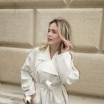 Virginie Conte Instagram - A little bit more of this trench @meotine . . #linentrench #parisianchic #springoutift #parisienne #meotine #