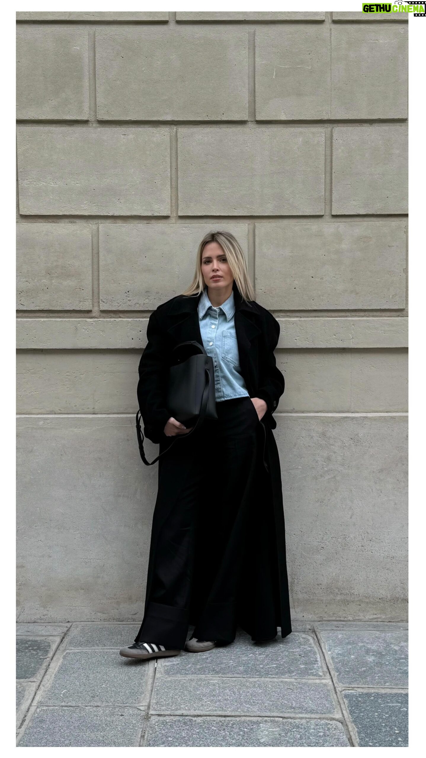 Virginie Conte Instagram - Denim & black @cosstores and fav bag from @flattered