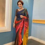 Vishavpreet Kaur Instagram - Glad to be part of radha Mohan ….. @studiolsd_ . . #radhamohan #zeetv