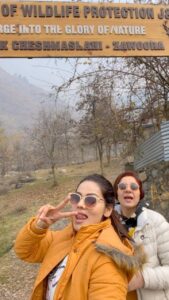 Vishavpreet Kaur Instagram - A walk on the wild side(literally)🍁🍂 #trek #nature #exploringkashmir #hikemore #peace