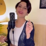 Vishavpreet Kaur Instagram - People generally ask me why I always choose to sing such folk n Sufi related songs…it is because Being born n brought up in Punjab I was always inclined towards folk n Sufi genre … so today I am bringing one more song from my childhood archives 🤗🥰🎼 . . 🎼 @10bhaanu_singh . . #folksongs #cover #coversong #punjabisongs #lovesinging #actor #singer #vishwapreetkaur