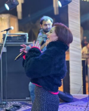 Vishavpreet Kaur Instagram - #onstage #myhappyplace❤
