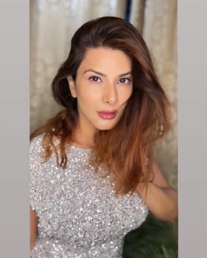 Vivana Singh Instagram - 🤍🤍🤍

#insta #instagram #instagood #explore #explorepage #vivana #vivanasingh #explorepage✨ #live #n #let #live #🤍