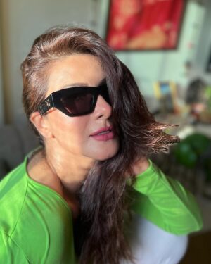 Vivana Singh Instagram - 💚💚💚💚

#insta #instagram #vivana #pics #vivanasingh #explore #explorepage #trending #trendingnow #trendingsongs #💚 #🧿