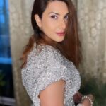 Vivana Singh Instagram - 🤍🤍🤍🤍🤍🩶🩶🩶🩶 #insta #instagram #instalike #explore #explorepage #explorepage✨ #vivana #vivanasinghpics #vivanasingh♥️ #exploremore #🤍 #🩶