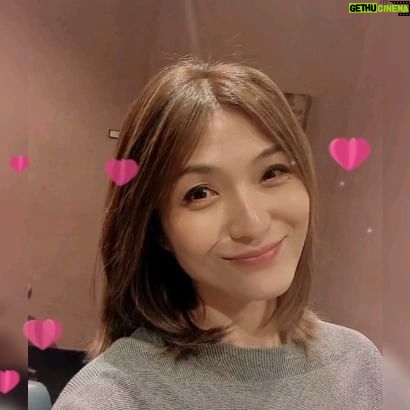 Vivian Lai - 3 Likes - Thank you @kimrobinsonofficial @martinip_kimrobinson @annatan_kimrobinson
for always keeping me in style ❤️🎊 loving me new look !
#短发女孩 #容易打理 #谢谢你们照顾我秀发